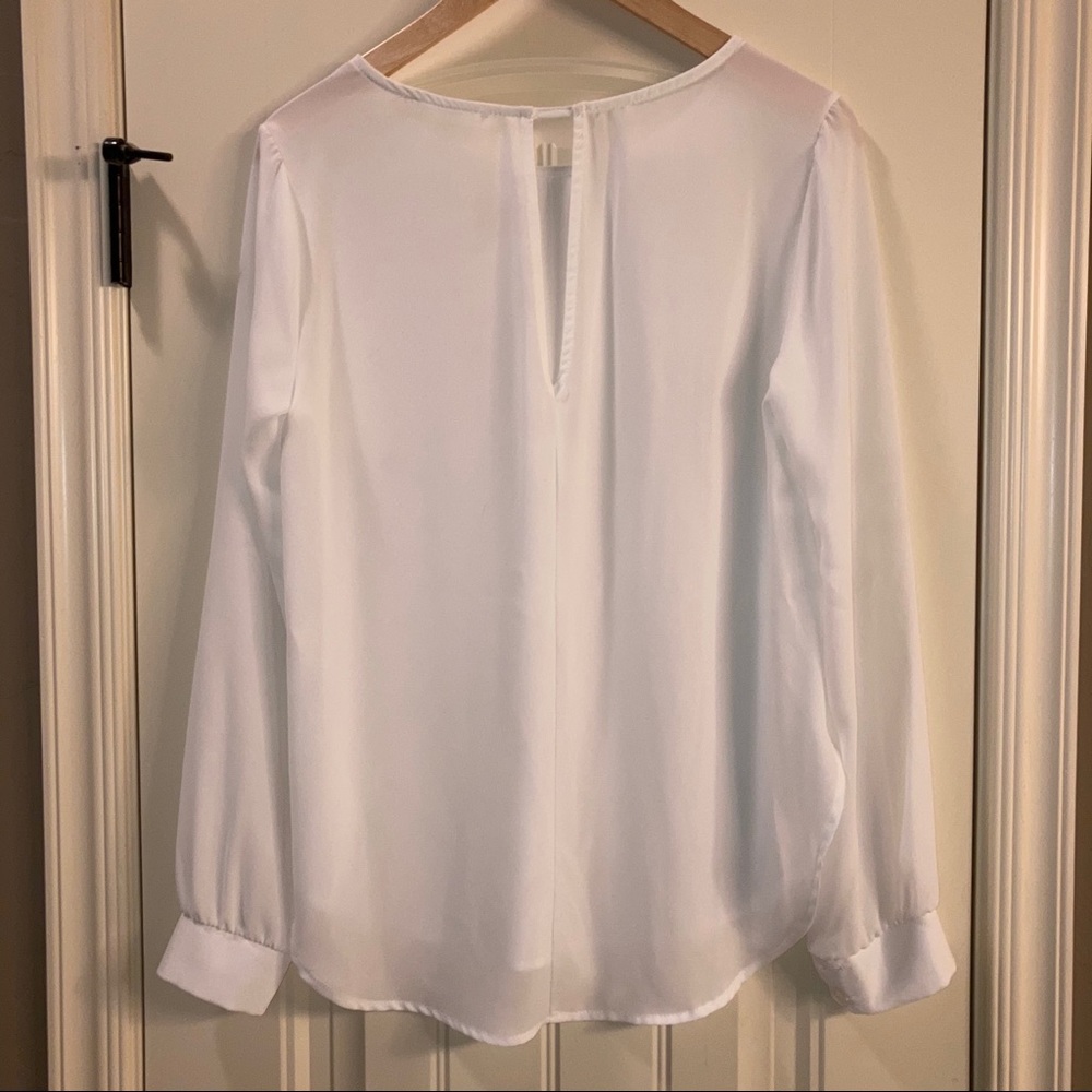 Lush Blouse - Picture 2 of 4